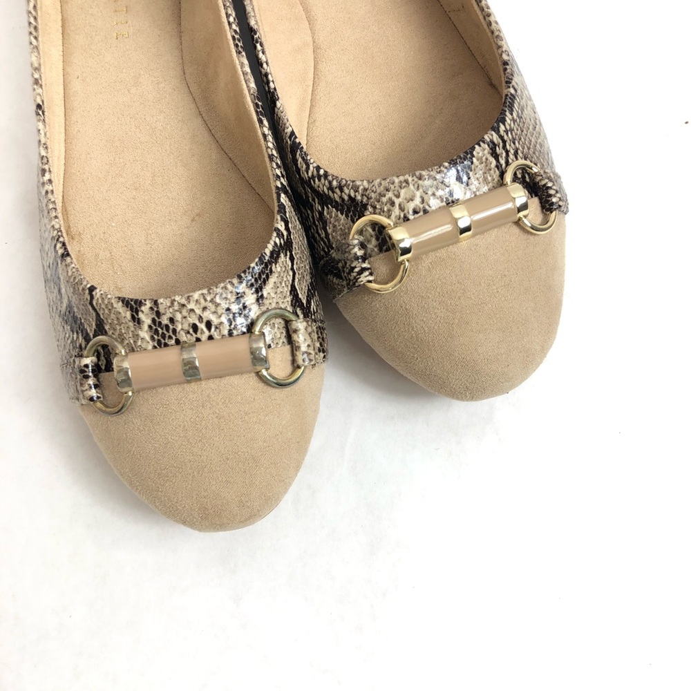 Kelly & Katie Wendie Women’s Ballet Flat Shoes - Picture 9 of 9